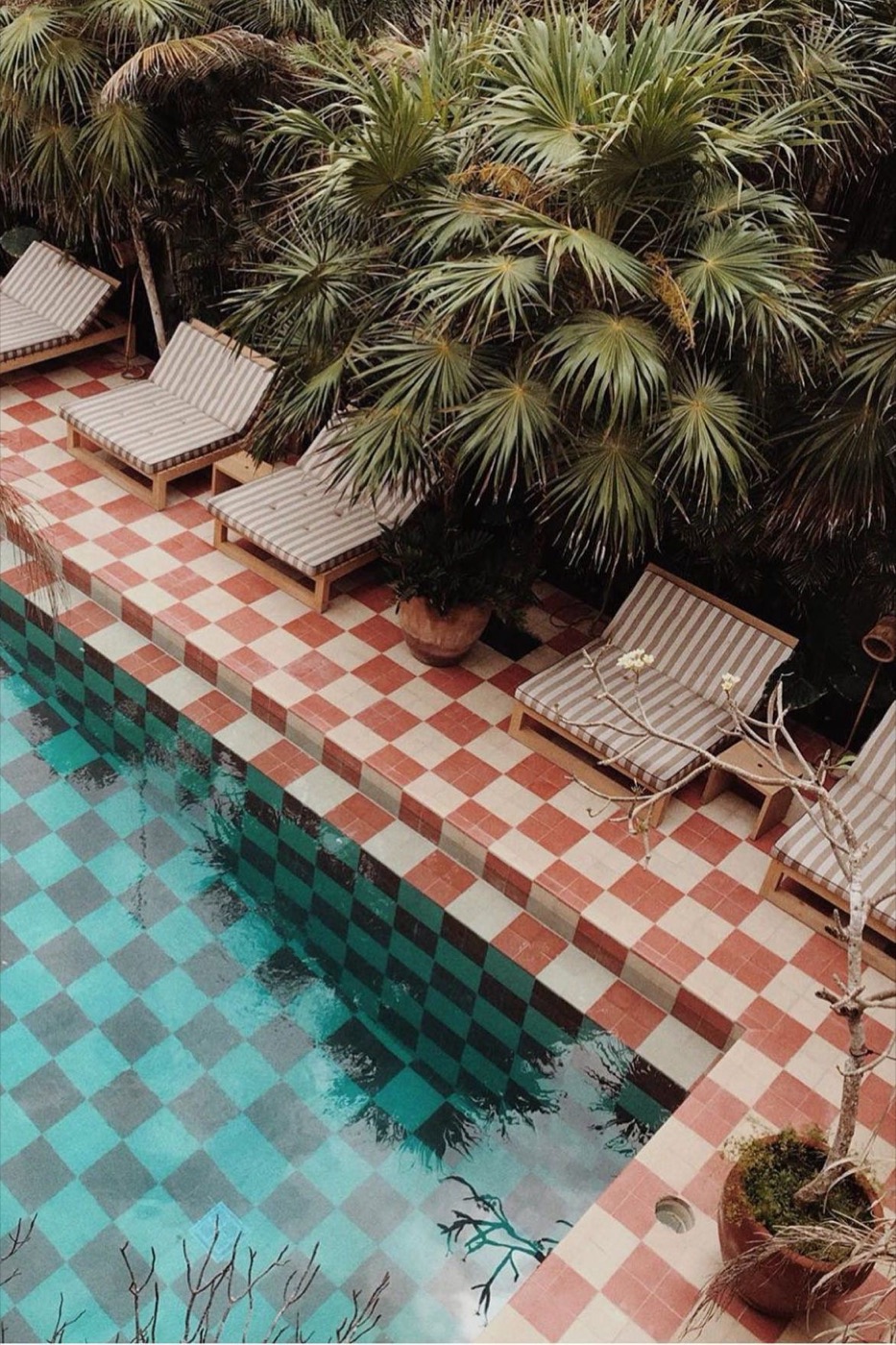 Checkerboard pool
